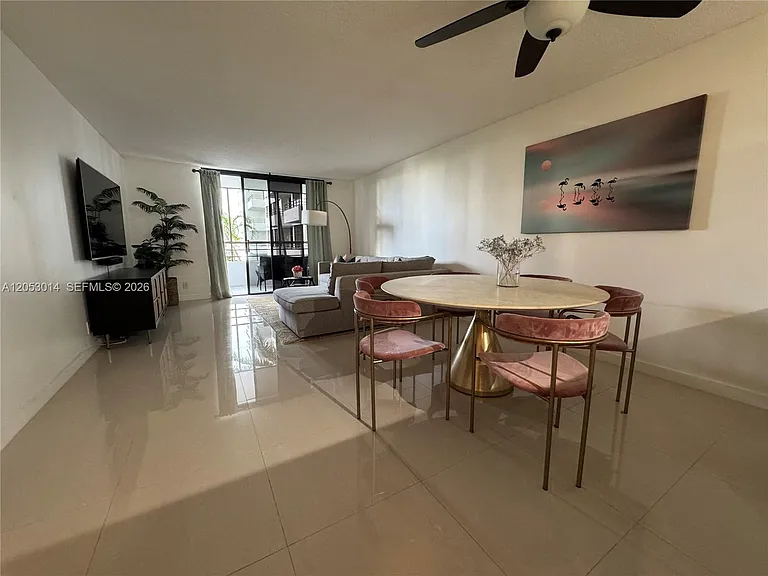600 Three Islands Blvd #317 — Photo 14