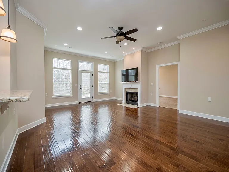 809 Cedarstone Way — Photo 7