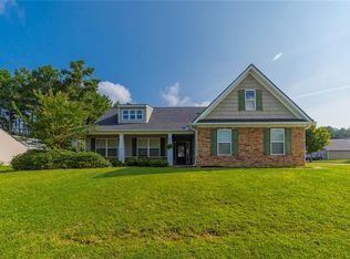 162 Reid Plantation Dr, Villa Rica, GA 30180