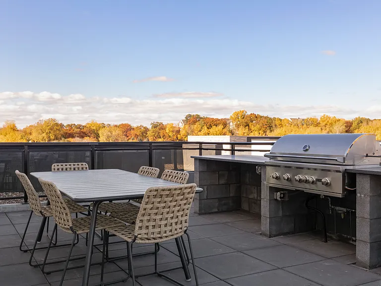 Savor Apartments — Photo 20