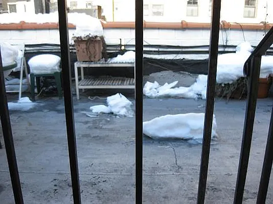 Rented by America Mecca Realty LLC | media 28