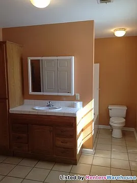 3446 Lee St — Photo 24