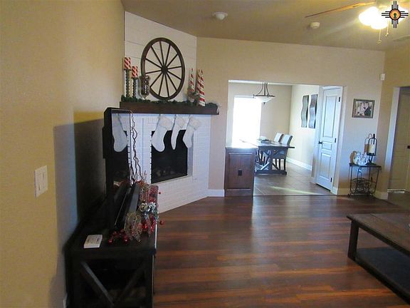 3rd image of 313 Carmel Ln