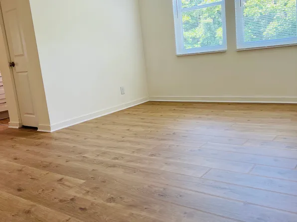 1117 N Kenilworth St, Arlington, VA 22205
