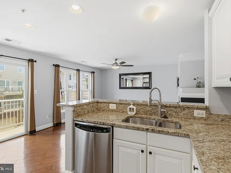 4424 Eastwick Ct #B-402B — Photo 11