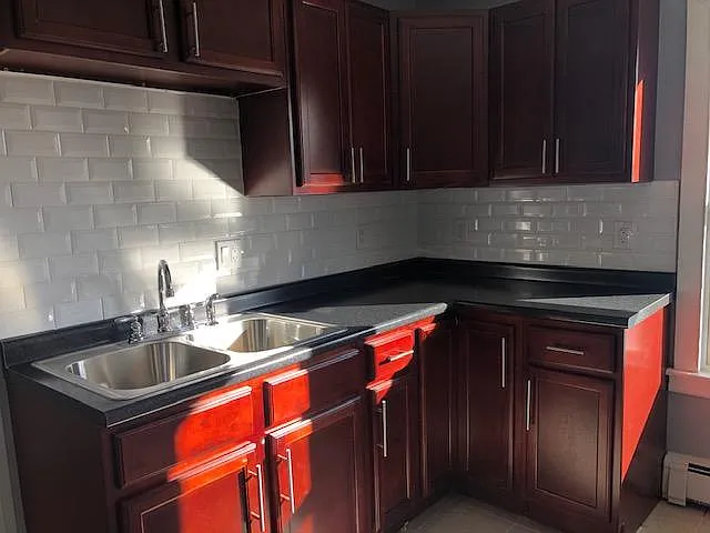 138 Sisson St #2 — Photo 13