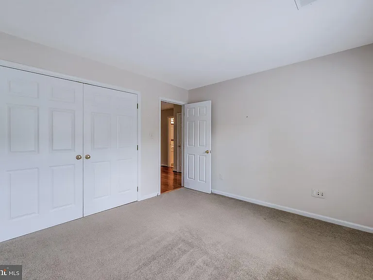 11485 Waterhaven Ct — Photo 43