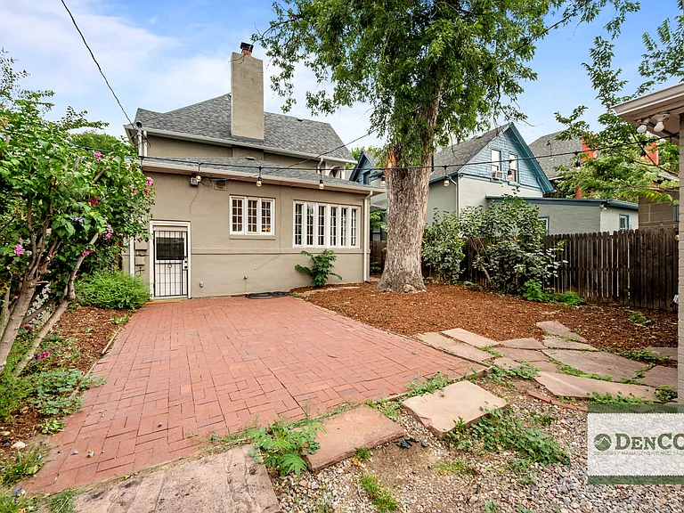 1623 Race St — Photo 25