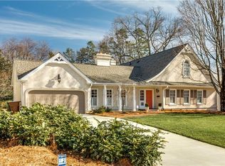 2010 Pembroke Rd, Greensboro, NC 27408