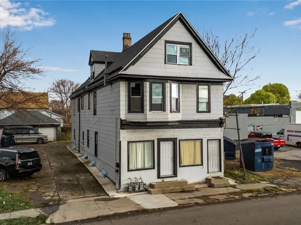 1062 Clinton St, Buffalo, NY 14206