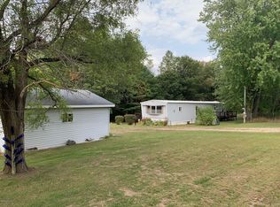 125 Madison Rd, Stanwood, MI 49346