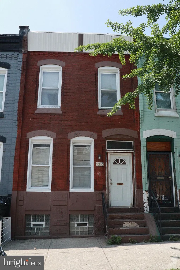 2356 N 18th St photo 1