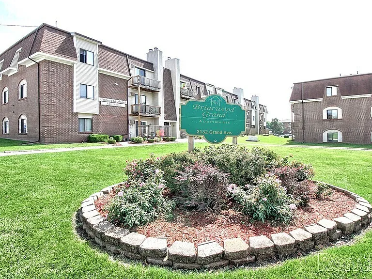 Briarwood — Photo 1