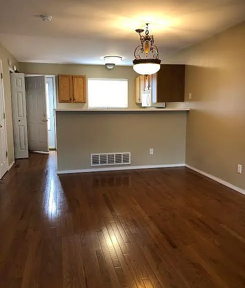 2662 Bannister Ct — Photo 2