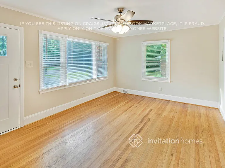 2312 Markham Ct — Photo 6