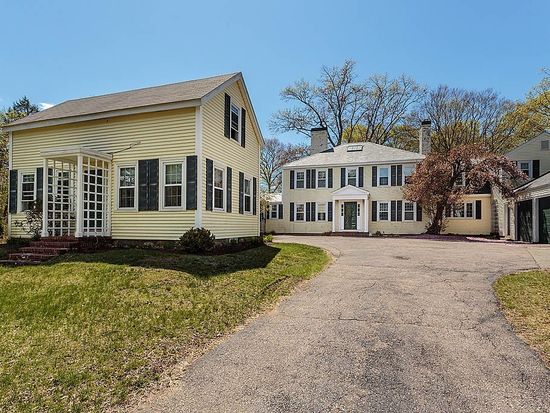 76 Robbins St Milton Ma 02186 Zillow