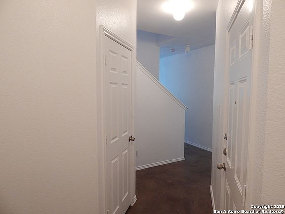 4th image of 10819 Mathom Lndg APT 4