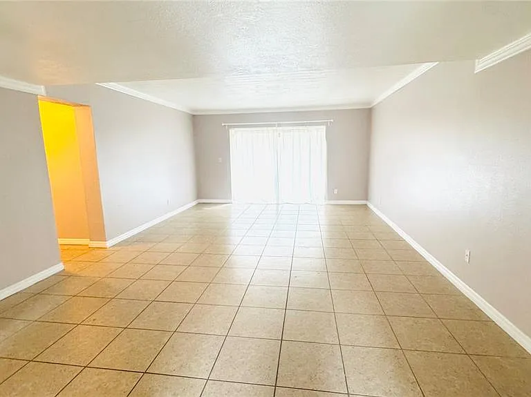 5508 Pokeweed Ct #146 — Photo 3