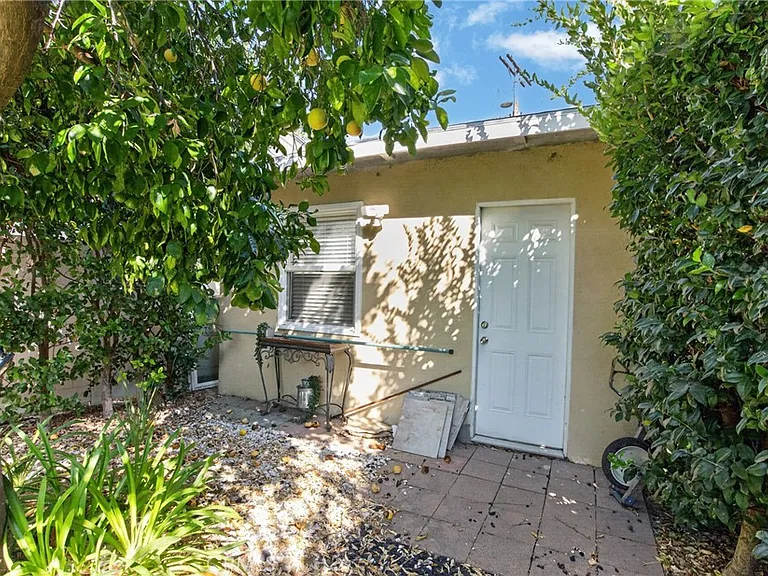6710 Kurl Way — Photo 12