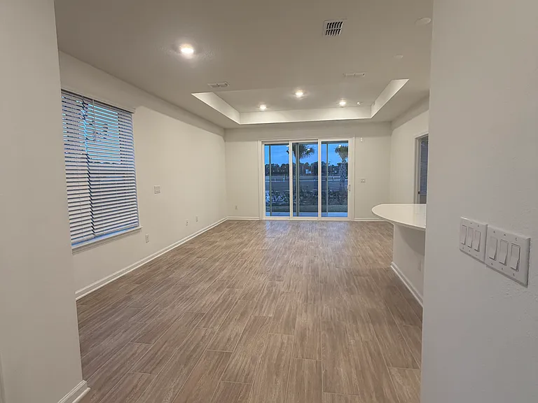 87 Silver Myrtle Ct — Photo 6