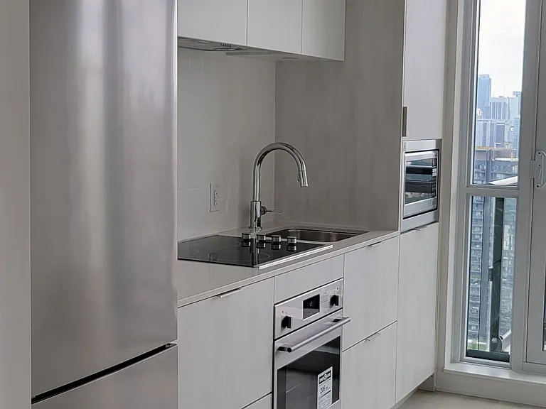 130 River St #3206 — Photo 18