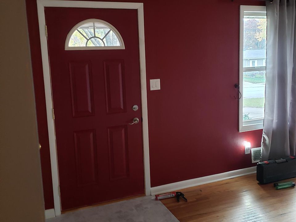 1st image of 1616 Hawthorne Dr