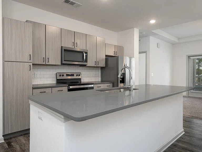 Thrive Luxury Apartments — Photo 67
