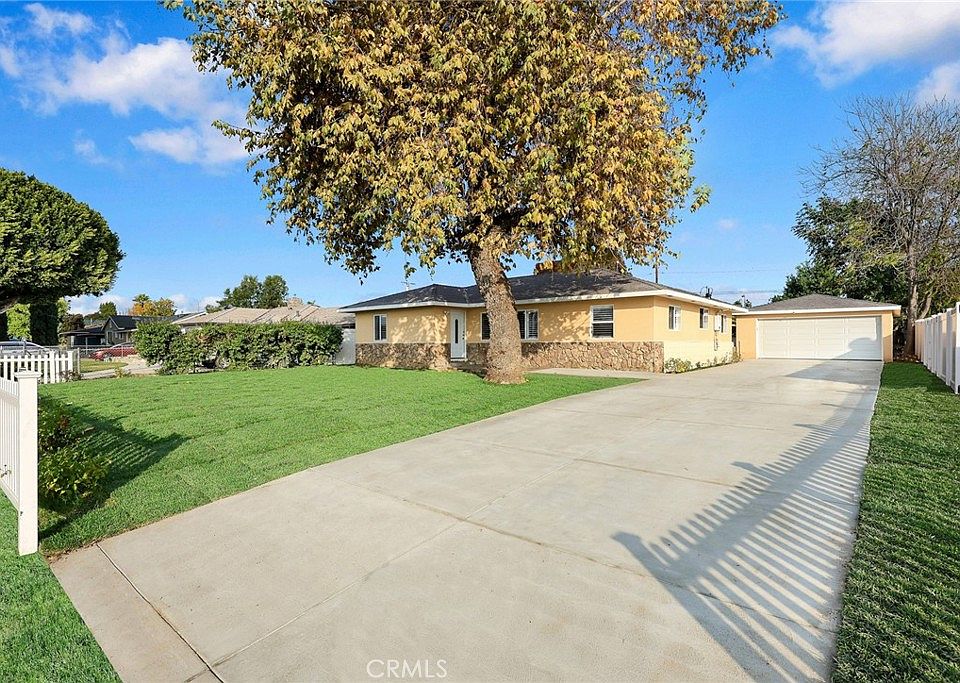 1st image of 1440 Valinda Ave