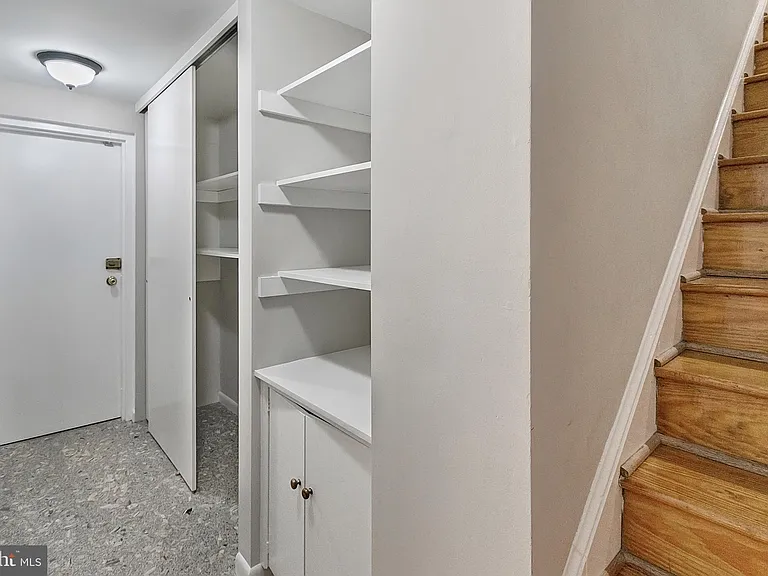 2108 48th St NW — Photo 25