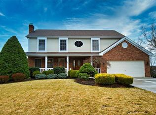 196 Bluestone Dr, Bethel Park, PA 15102