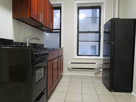 Rented by Landmark Real Estate | media 9