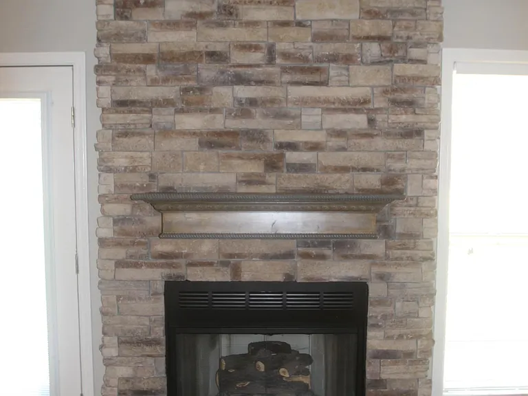 436 Skyview Ln — Photo 4