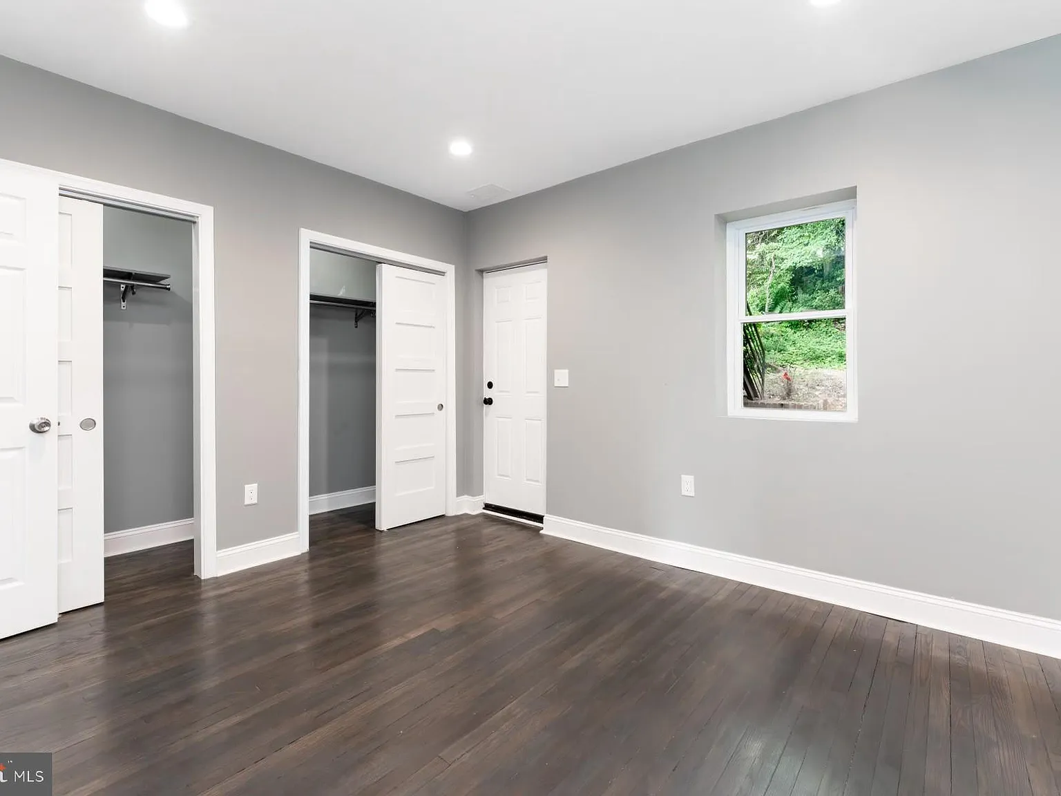 1 bed, 1978 sqft, $1,950 — Photo 3