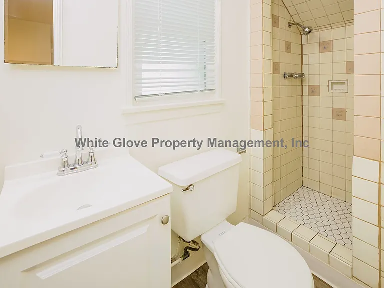 The Joyce Apartments — Photo 10