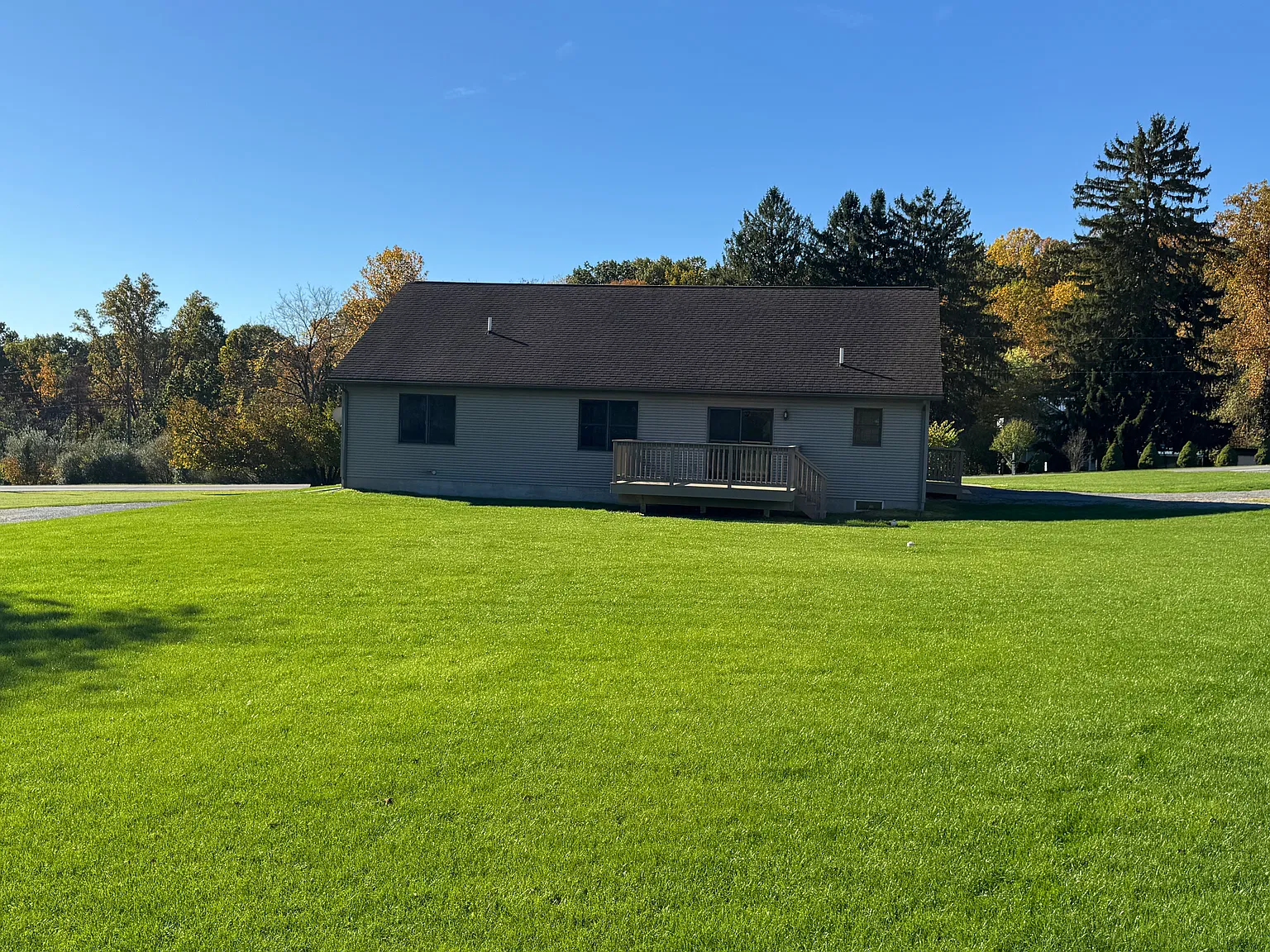 3 bed, 1502 sqft, $1,800 — Photo 3