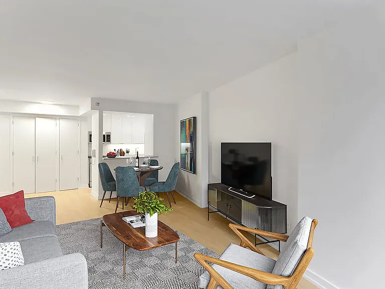 75 W End Ave #S7J — Photo 4