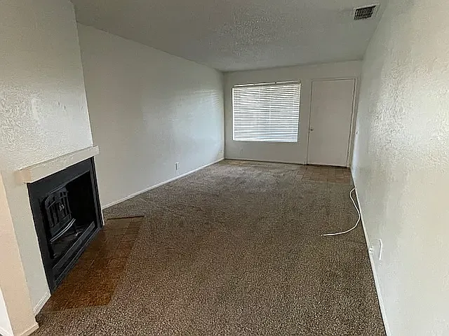 2385 S Whitney Blvd — Photo 5