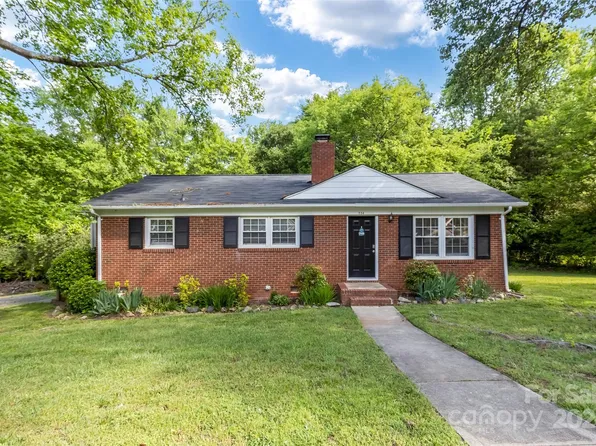 234 Short Hills Dr, Charlotte, NC 28217