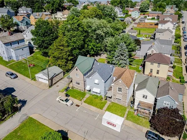 709 Spruce St, Irwin, PA 15642