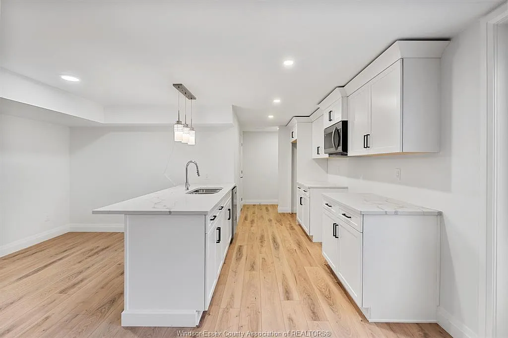 1 bed, 1200 sqft, $1,750 — Photo 4