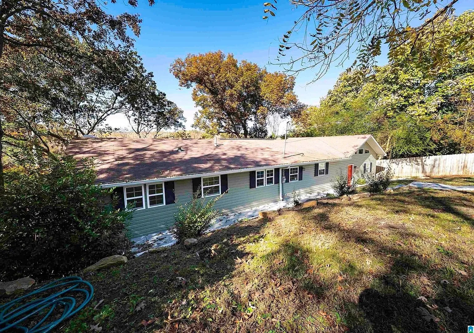 Stunning Lake Home for Rent on Highland Lake in Oneonta — Photo 4