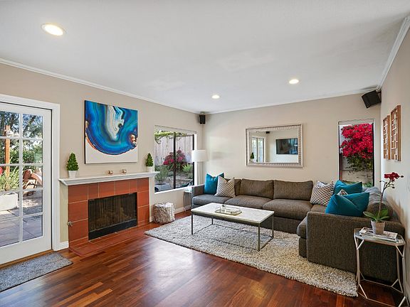 4th image of 6113 Portobelo Ct