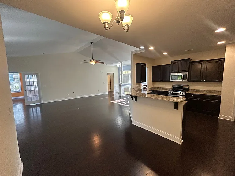 1189 Parish Way — Photo 16