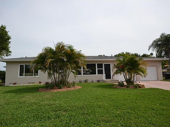 2nd image of 6073 Gulfport Blvd S