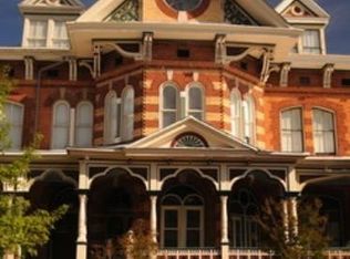 406 E Huntingdon St APT C, Savannah, GA 31401