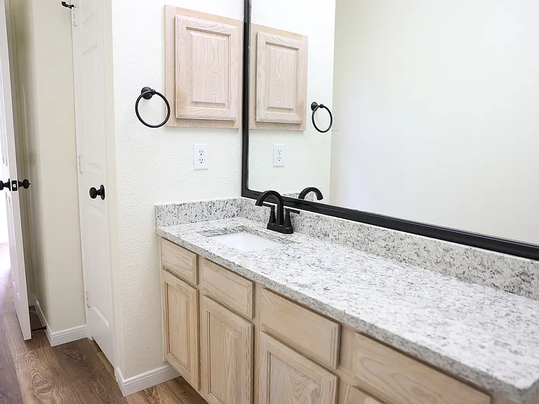 8509 Chalton Dr — Photo 28