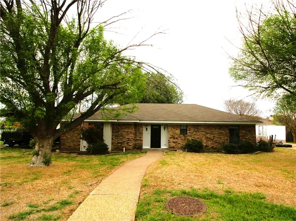 726 S 1st St, Hewitt, TX 76643