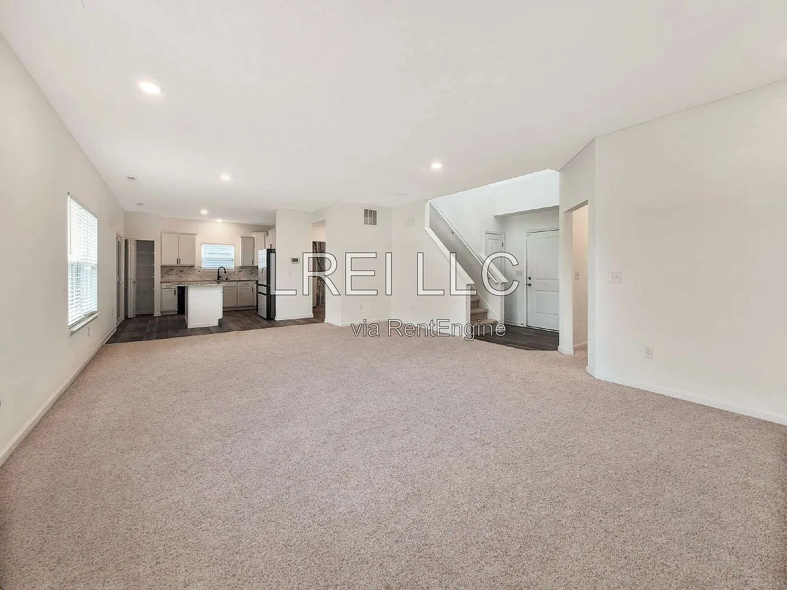 4 bed, 3.0 bath, 2135 sqft, $2,450 — Photo 2