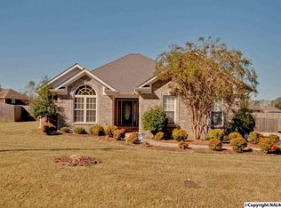 764 Wess Taylor Dr, Huntsville, AL 35811