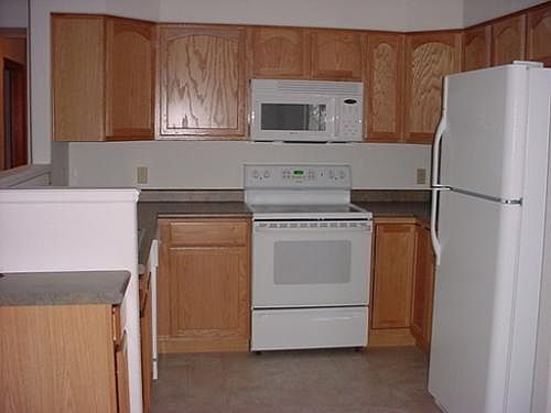 5th image of 8234 Wilmington Dr